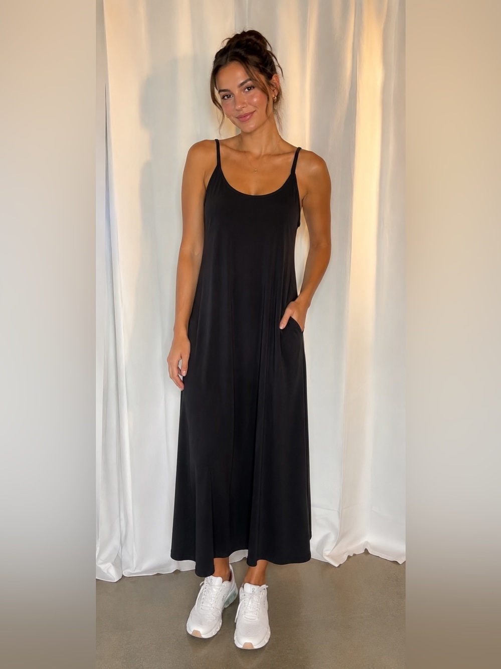 Black athletic style maxi dress Sweaty Betty Size 8 ( MISSING BELT) boho